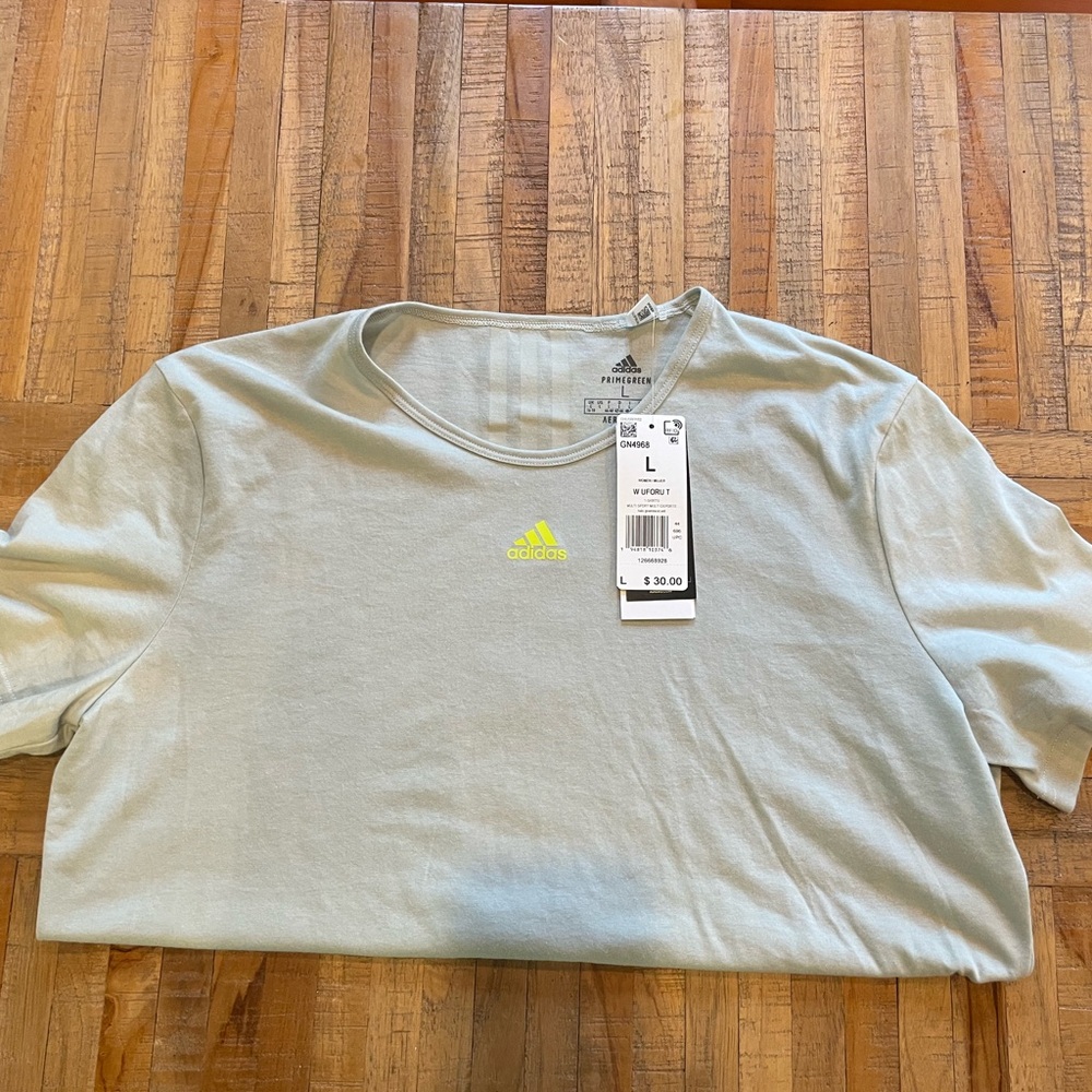 Adidas Tee Shirt NWT